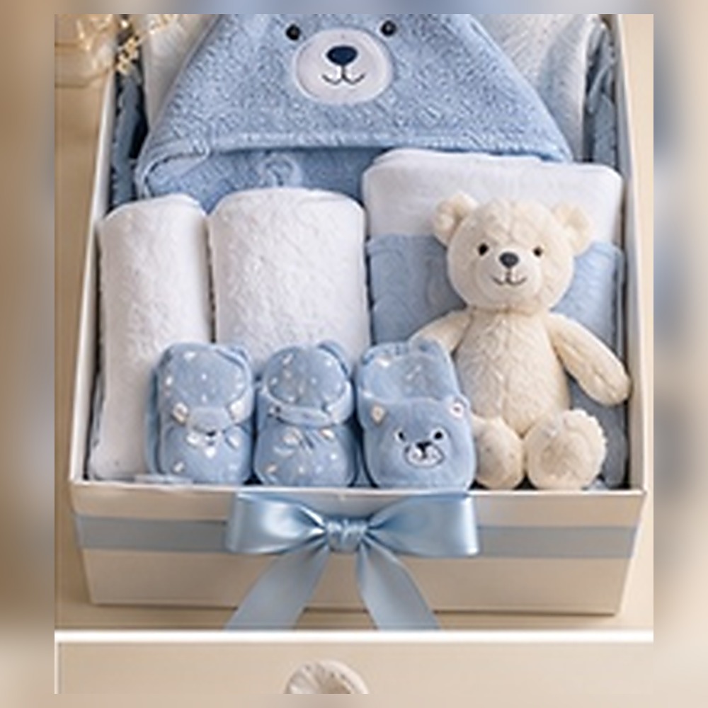 Pretty Little Moments – Blush Keepsakes Baby Girl Hamper